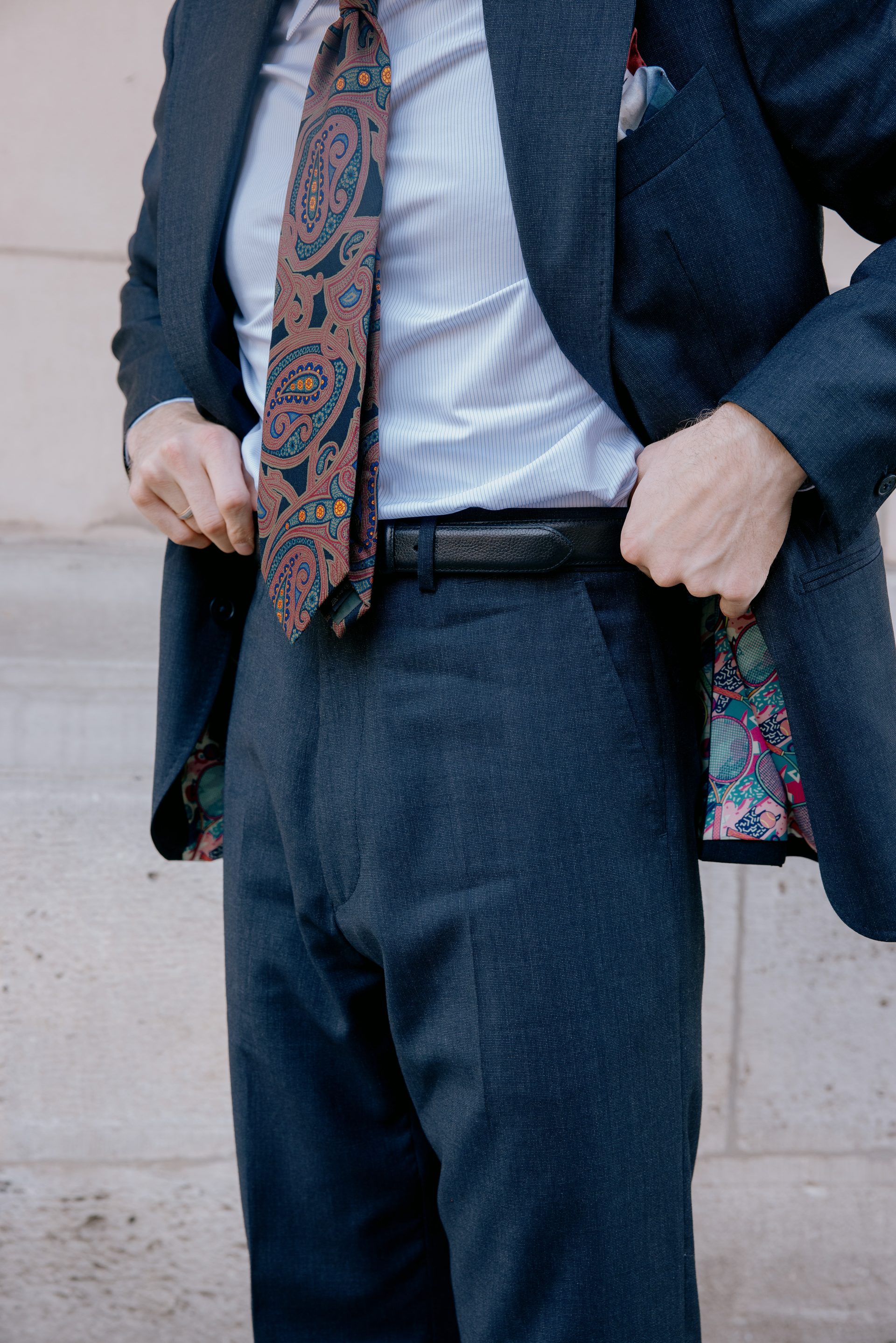 Stofftextur Paisley Krawatte und handgefertigtes Innenfutter